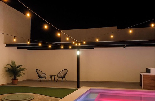 San Isidro Mazatepec House | Close to Gdl stadium, heated pool, homemade breakfast inc. During FIFA games.