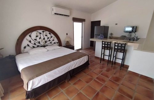 Pichilingue Hotel | Club Hotel Cantamar Beach & Marina