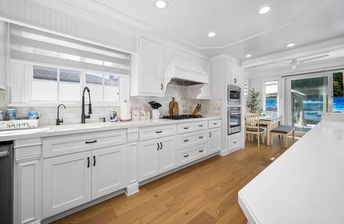 El Dorado South House | ☀️COASTAL CHIC HAVEN 🌊: pool & billiards table near airport, parks and beaches