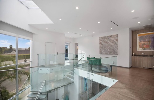 Beverly Grove House | Colgate Vantage - The House of Views | Rooftop Deck & Hollywood Hills Vistas