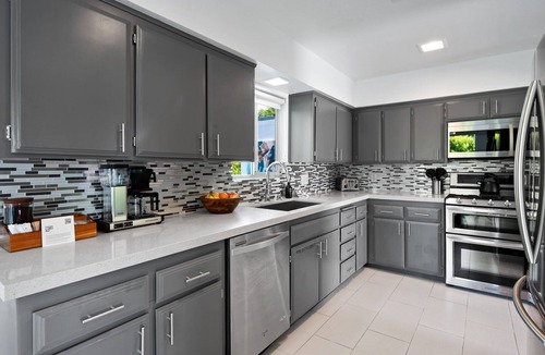 Desert Park Estates House | Colorful Mid-Century Gem | Pool, Spa, Firepit, Near Downtown Palm Springs
