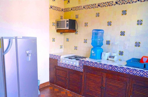 Ojo de Agua House | Comfy 4 Bedroom Town House Garden & Market Area