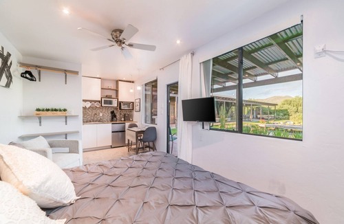 Catalina House | Come experience a Mini-Home w/Great views!