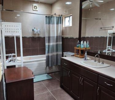 Matamoros House | Comfortable House near to US Consulate in Matamoros