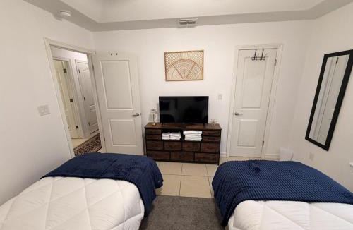 Edinburg Apartment | Comfy Apartment Prime Location