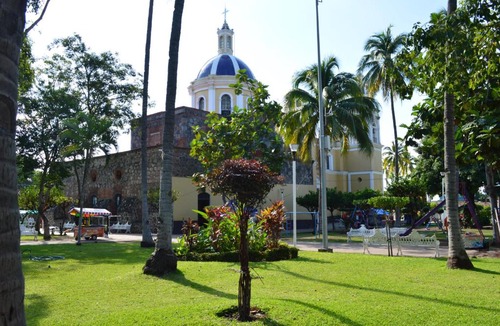 Villa de Alvarez Hotel | Concierge Plaza La Villa