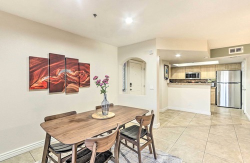 Camelback East Condo | Condo w/Community Pool/Hot Tub < 6 Mi to Old Town