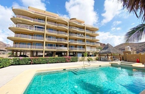 Sector Bahia Condo | Condo with views of the Bahia