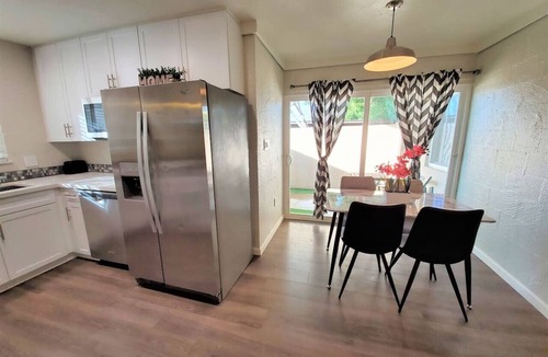 Camelback East Condo | Condo *Zen* King N. Phoenix 30