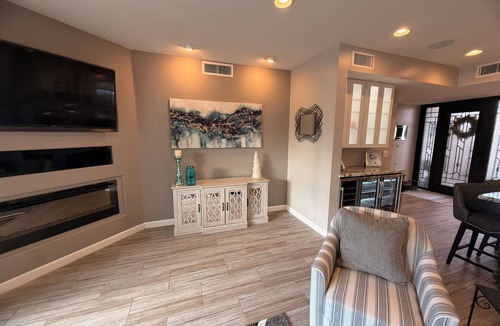 Camelback East Condo | Contemporary downstairs 2-bedroom condo, sleeps 4, near the Biltmore Hotel.