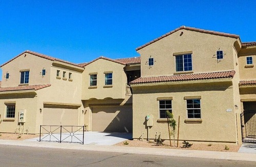 Mesa House | Country Club 1101 heated pool and hot tubs, 1000 feet from Golf Land Sun Splash
