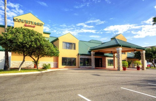 McAllen Hotel | Courtyard by Marriott McAllen