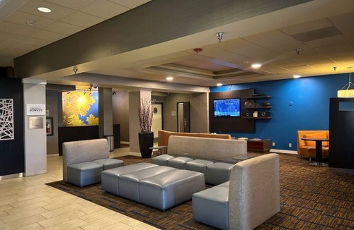 Riverside Hotel | Courtyard by Marriott Riverside UCR/Moreno Valley Area