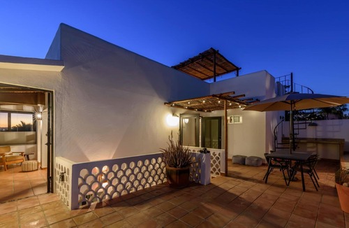 San Jose del Cabo Condo | Cozy 1 bedroom Casita Walk 1 Block to Beach