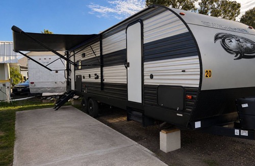 San Juan House | Cozy 1-bedroom mobile home in serene San Juan with AC