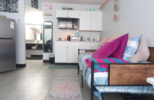 West Second Street Historic District Apartment | Cozy 1-bedroom studio in Mesa near lightrail