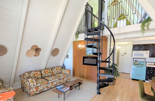 Bodfish Cabin | Cozy 1960s A- Frame with Mountain Views