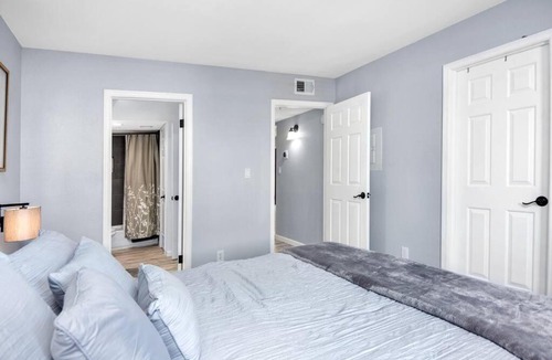 Arrowhead Lakes House | Cozy 1bd in of Old Town Heated HotTub