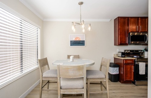 Scottsdale Estates Six Condo | Cozy 2-bedroom condo in lovely Scottsdale w/Pool View