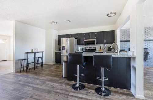 Alhambra Apartment | Cozy 3BR House Near Attractions & Shopping