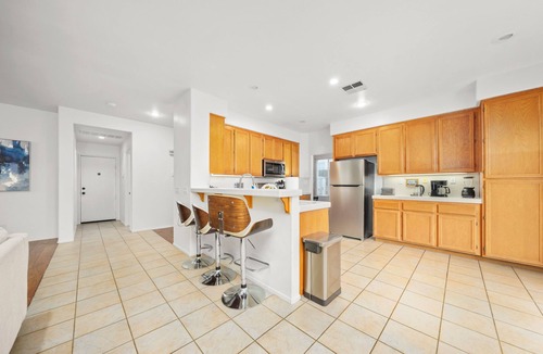 Riverside House | Cozy 4BR3B｜Garage & Street Parking｜Pet Okay｜Backyard｜Perfect For Insured #42015