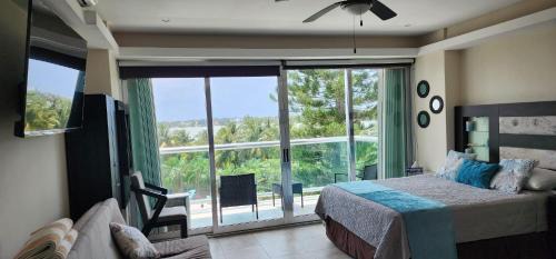 Punta Cancun Apartment | Cozy and Modern