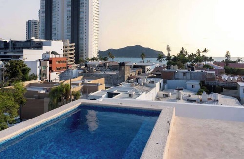 Las Gaviotas Apartment | Cozy apartment just two blocks from the beach