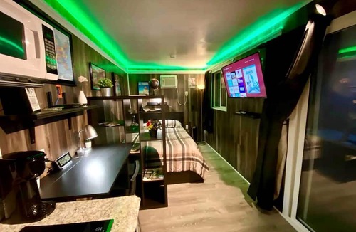 Arrowhead Farms Cabin | Cozy Container in Devore Heights, California, for Glamping Getaways on Route 66