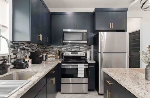 Edinburg Apartment | Cozy Cove Modern 2BR/2BA. Near Edinburg Hospital