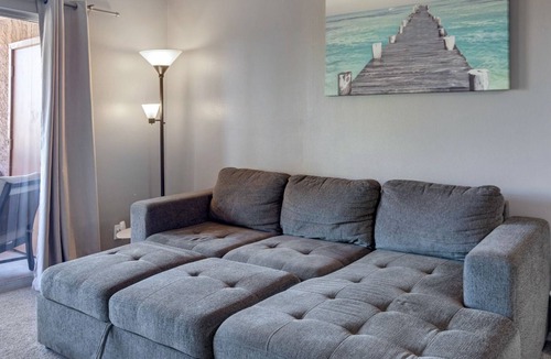 Mesa Grande Condo | Cozy Cubs Condo Walking Distance to the Chicago Cubs Spring Training Stadium
