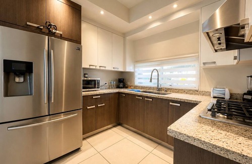 Hermosillo House | Cozy House! Safe and Family Zone, 5 min. Airport and Consulate.
