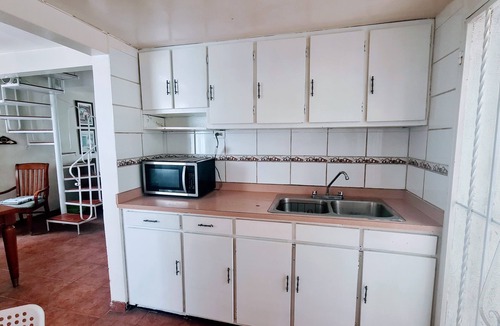 Piedras Negras House | Cozy Private Rooms in Safe Family Home – Great Location in Ensenada