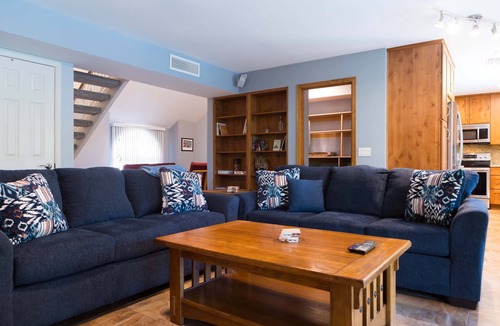 Ahwatukee Foothills House | Cozy Retreat w/Pool, Views, Walk to South Mtn