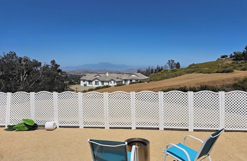 Menifee House | Cozy RV with AC and WiFi in charming Menifee privateclose to temecula winery.