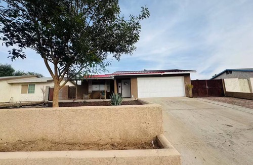 Yuma House | Cozy Spacious Casa Santa Maria
