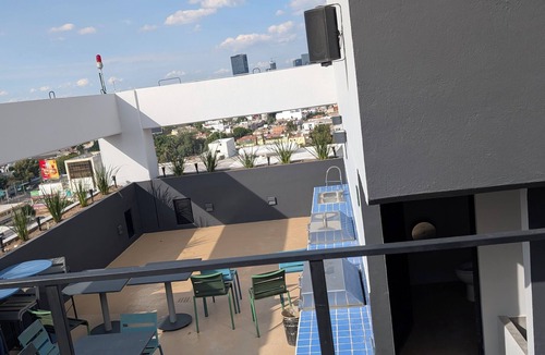 Lafayette Apartment | Cozy two bedroom apartment in Colonia Americana. Roof garden, pool and parking.