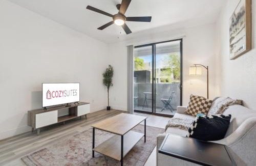 Glendale Sports and Entertainment District Apartment | CozySuites in Glendale Westgate with pool #07