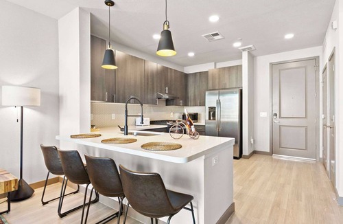 Roosevelt Apartment | CozySuites PHX RORO Gym, Pool, Pets, Parking! #2