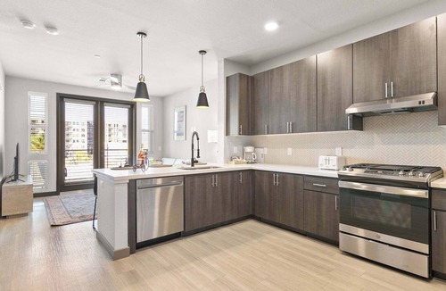 Roosevelt Apartment | CozySuites PHX RORO Gym, Pool, Pets, Parking! #2