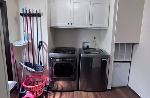 Primera House | Cozzy Texas home. Entire home 3bdroom-2bath