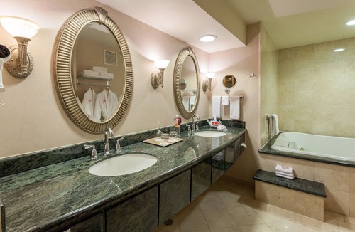 Torreon Hotel | Crowne Plaza Torreon by IHG