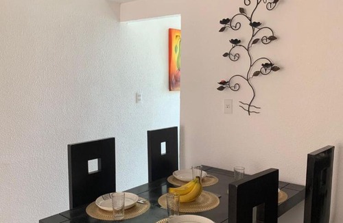 Queretaro Apartment | Cuarto amueblado para dama