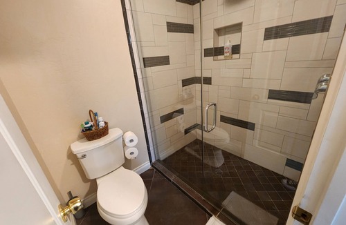 Boulder City Apartment | Dam Adorable Studio in Downtown Boulder City - 10 min to Hoover Dam