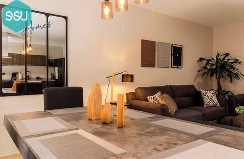 El Marques House | Darén House