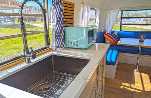 Paso Robles RV Rental | David Bowie Trailer - Vintage Airstream · glamping · Paso Robles wine country