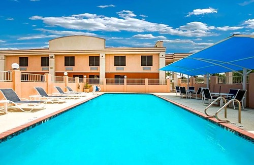McAllen Hotel | Days Inn by Wyndham McAllen
