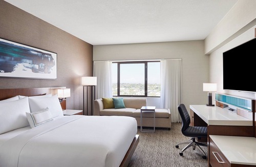 Mesa Hotel | Delta Hotels by Marriott Phoenix Mesa