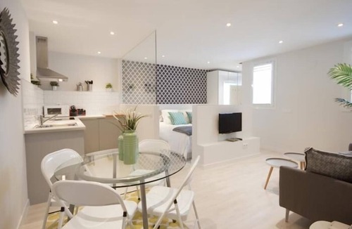 Golden Triangle of Art Apartment | Deluxe Loft By The Prado Museum