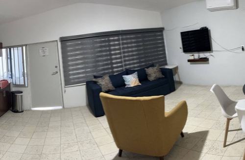 Mazatlan Apartment | Depa Casa Brisa🏝️Shared pool 🏊‍♀️Jacuzzi 🛁&Terrace 5 blocks from the Malecon 🌊☀️👙