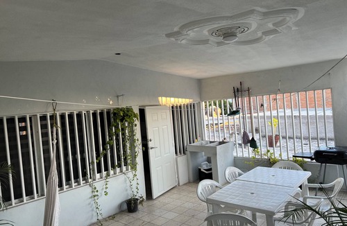 Mazatlan Apartment | Depa Casa Brisa🏝️Shared pool 🏊‍♀️Jacuzzi 🛁&Terrace 5 blocks from the Malecon 🌊☀️👙